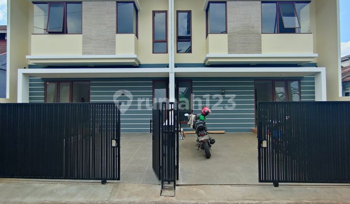 Brand New Rumah Dekat Stasiun LRT Cikunir 1 Jatibening Bekasi Brand New Rumah Dekat Stasiun LRT Cikunir 1 Jatibening Bekasi