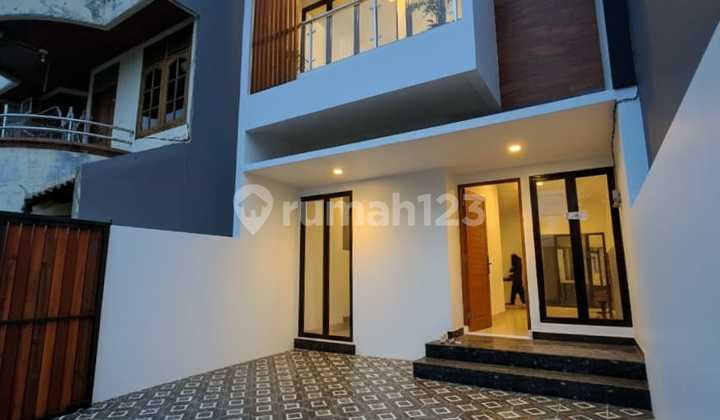 Rumah Modern Minimalis Dalam Kav Dki Pondok Kelapa Jakarta Timur