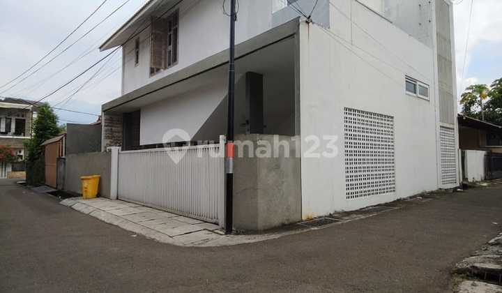 Semi-Furnished House for Sale in Pulomas Complex, Jakarta 2