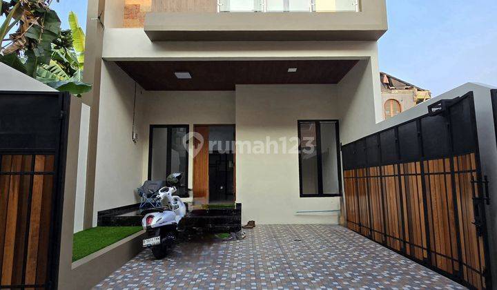 Dijual Rumah Baru Minimalis Dalam Komplek Di Pondok Kelapa Jakarta 1