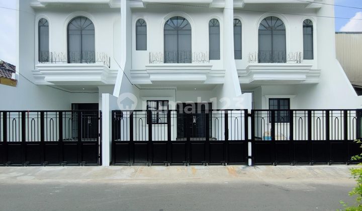 Rumah Design Classic Modern Di Cipinang Cempedak Jakarta