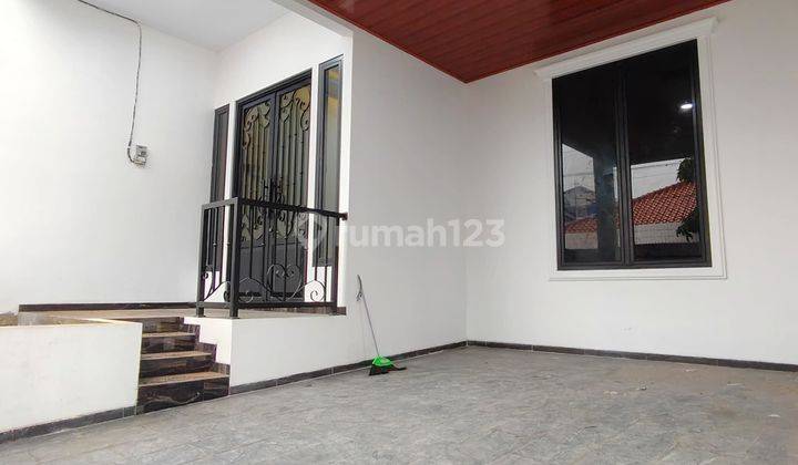 Dijual Rumah Baru Type Modern Classic Siap Huni Di Kalisari Jakarta  2