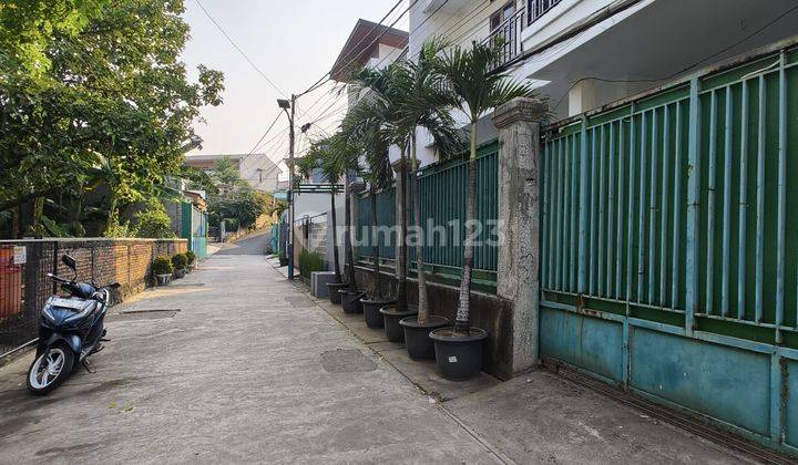 Dijual Rumah Strategis Dalam Komplek Di Duren Sawit Jakarta Timur  2