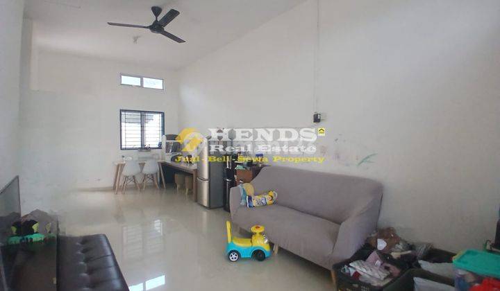  Rumah Bagus Semi Furnished 2