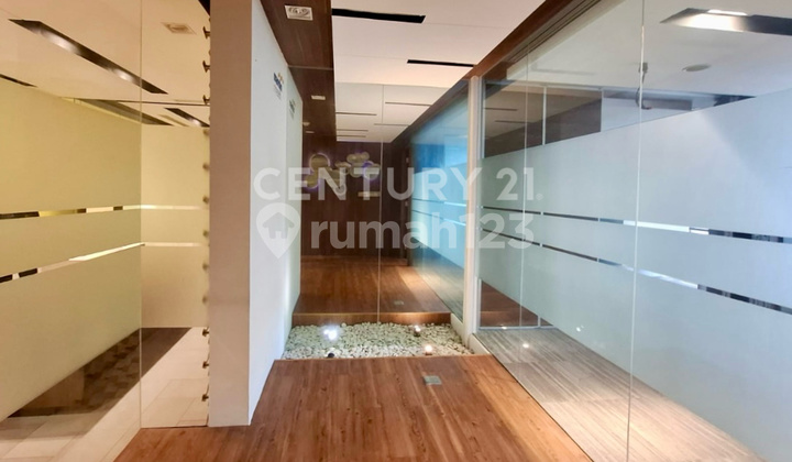 Fitted Office Space on Lower Floor of Palma Kuningan Tower
