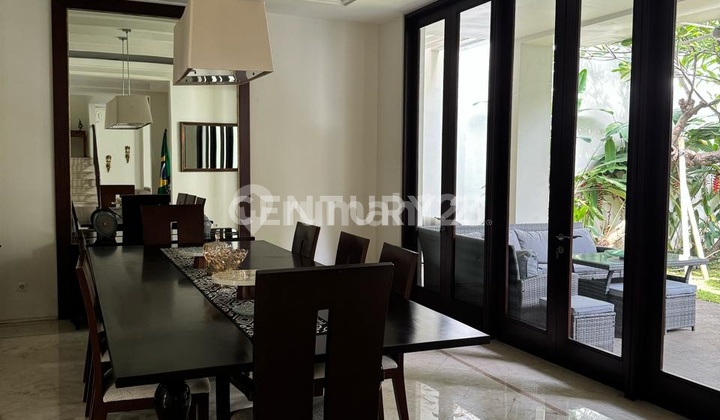 Rumah di Dalam Komplek Area Jaksel