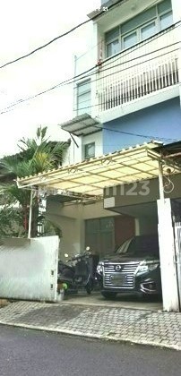 For Rent House in Pondok Indah Area 10175