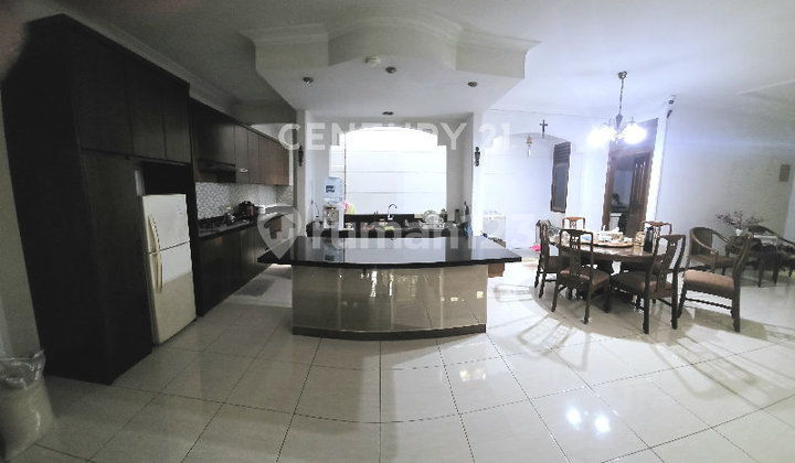 Rumah Dijual Di Taman Aries Meruya Jakarta Barat. Rumah Dijual Di Taman Aries Meruya Jakarta Barat.