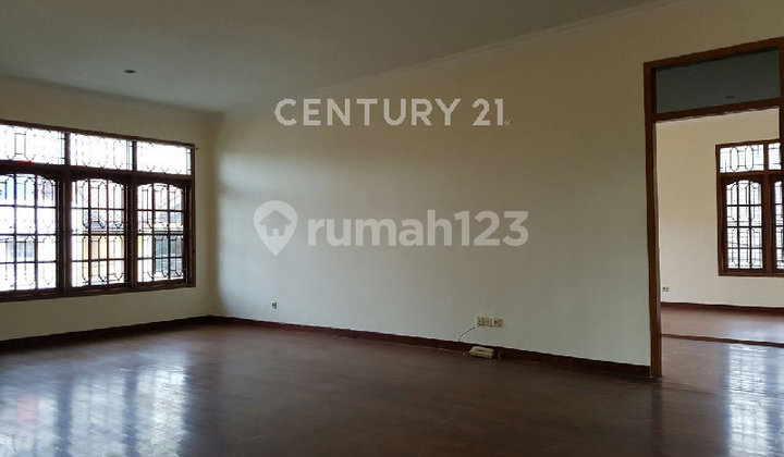 TANAH & BANGUNAN DI JALAN TALANG, PEGANGSAAN, MENTENG, JAK-PUS