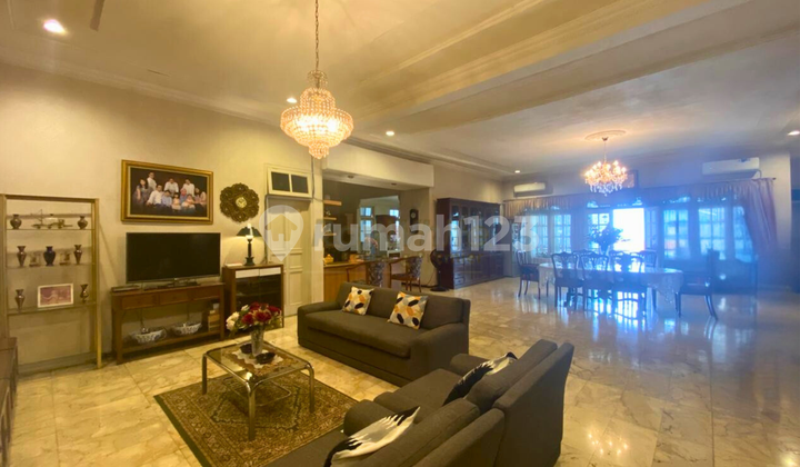 Rumah Mewah 1 Lantai di Jalan Bangka Xi-1,8 KM ke Kemang Village