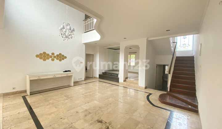 Rumah Mewah Pejaten Jaksel: 4 Kt, Halaman Luas & Strategis ke Tb Simatupang