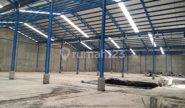 Gudang di Kapuk Jakarta Utara Luas 3500 Parkir Luas Bebas Banjir