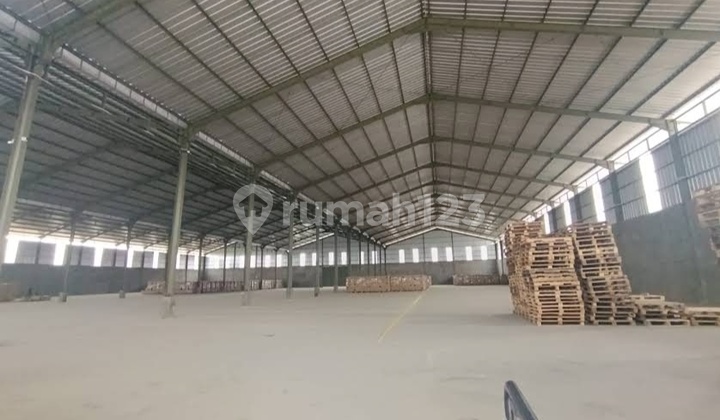 Rent Warehouse Cikupa Balaraja Area 5000-1 Ha Strategic Access Rent Warehouse Cikupa Balaraja Area 5000-1 Ha Strategic Access