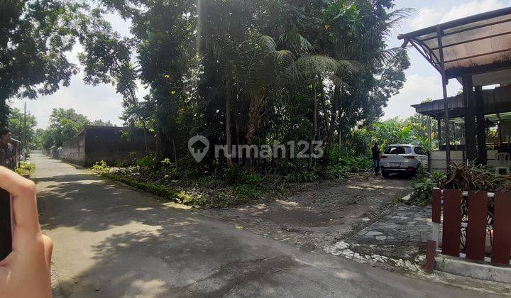 Jual Tanah Sleman Lt 142 Ld 8m Murah Di Sambairoto 1