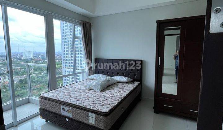 Disewakan apartemen murah di Puri Mansion Jakarta Barat tipe 3 BR semi furnish seperti di foto 1