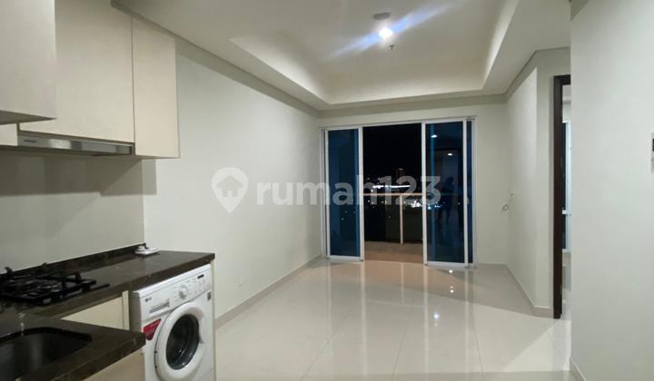 For rent: Puri Mansion apartment in West Jakarta, 3 BR type, semi-furnished 1