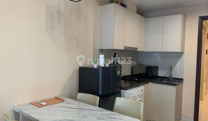 Disewakan Apartemen Puri Mansion Tipe 3 BR Furnish Bagus Mewah 2