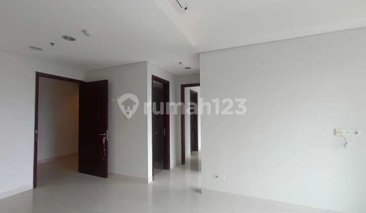 Disewakan Apartemen Puri Mansion 3+1 Bedroom Semi Furnish Murah 2