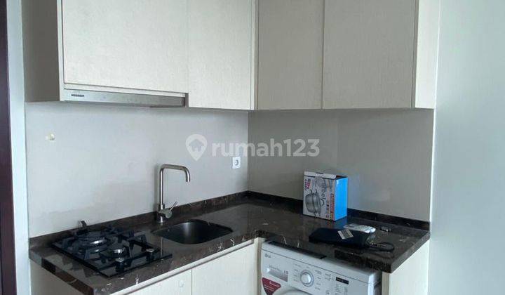 Sewa apartemen 2 kamar tidur semi furnish di Puri Mansion Apartemen Jakarta Barat murah 2