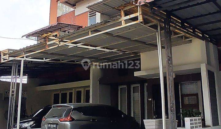 Dijual Rumah 2 Lantai Dengan Lokasi Sangat Strategis 2