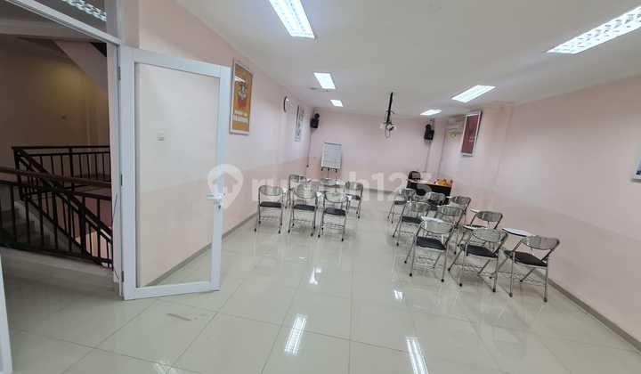 Ruko Gandeng 3Lt Siap Pakai Strategis Full Renovated Gading Serpong