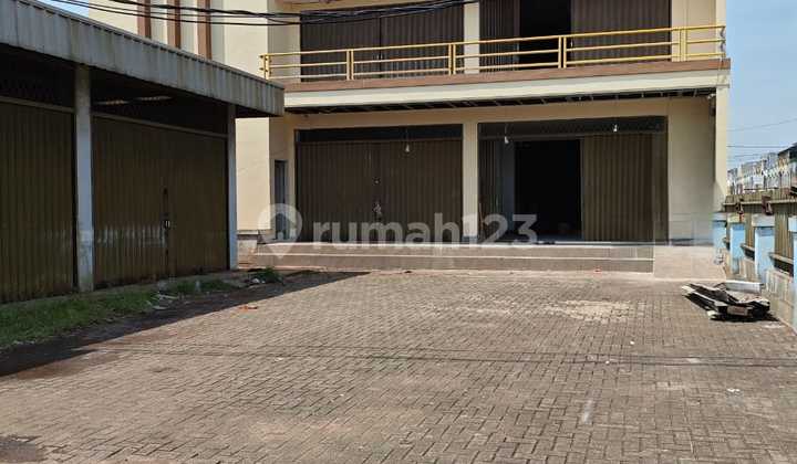 Good Warehouse Ready to Use Row Wide Road Jl Gatot Subroto Tangerang Good Warehouse Ready to Use Row Wide Road Jl Gatot Subroto Tangerang
