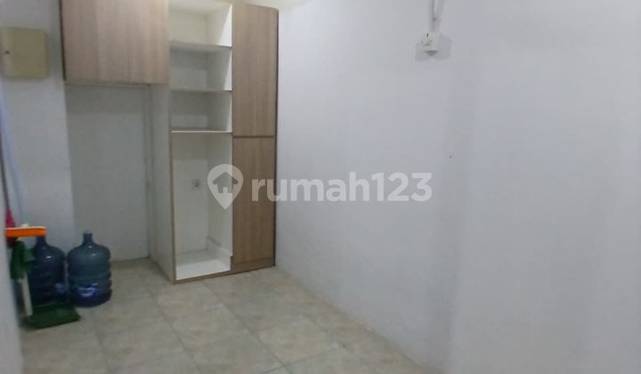 Ruko The Hive Parc 3 Floors Ready to Use Strategically Located in Lippo Karawaci 2