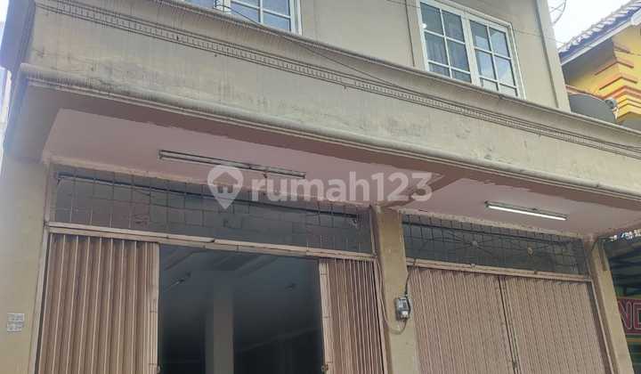 Ruko Strategis Pinggir Jalan Raya Lokasi Ramai Cikokol Tangerang.