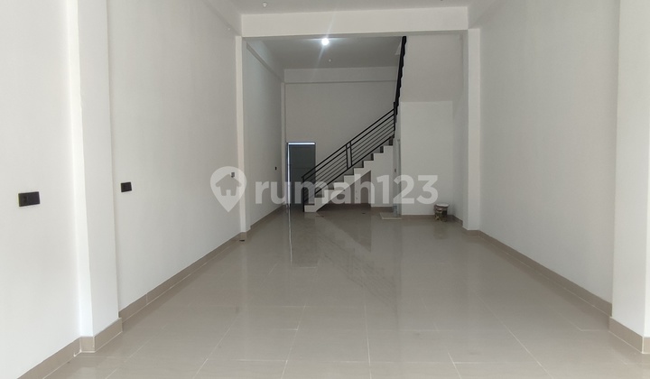 Newly Built 3-Unit Row House on Main Road, 3 Floors, with SHM in Palembang 2