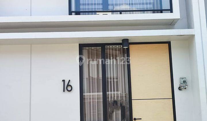 Rumah Cantik Siap Huni Dalam Cluster Cendana Cove, Lippo Karawaci 1