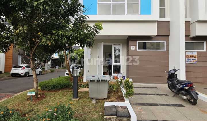 Rumah Bagus Rapi 2 Lt Posisi Hook Cluster Martinez Gading Serpong