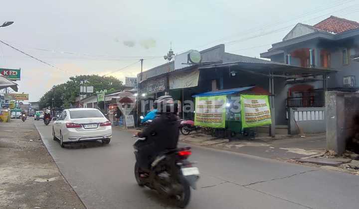 Land 560M Strategic Suitable for Business Location on the Side of Curug Road.