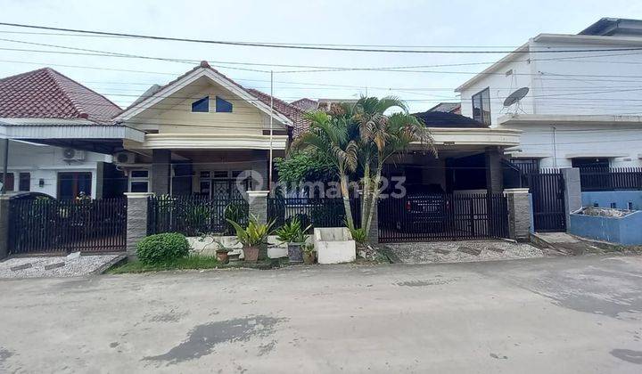 Dijual Rumah Bagus 2Lt Strategis, Komp Bukit Sejahtera, Palembang 1