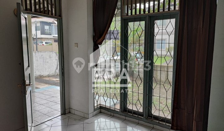 Rumah Cantik 2Lt Hunian Nyaman di Taman Himalaya Lippo Karawaci 2