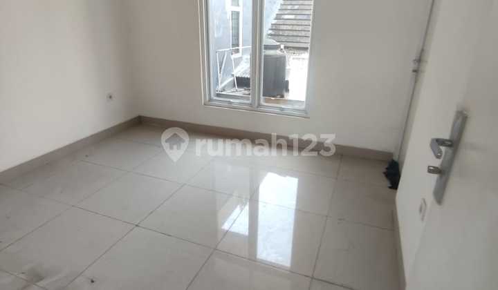Nice Cheap 2-Story Ruko Ready to Use in Aryana Karawaci 2