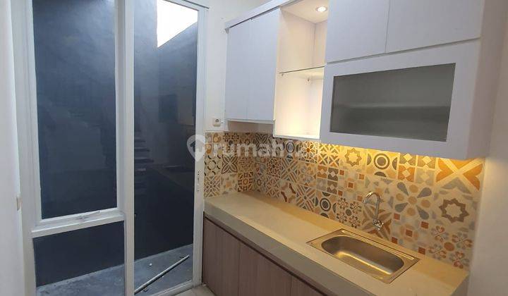 Rumah Modern Minimalis Siap Huni Di Aryana Karawaci Baru Direnovasi Bagus 2
