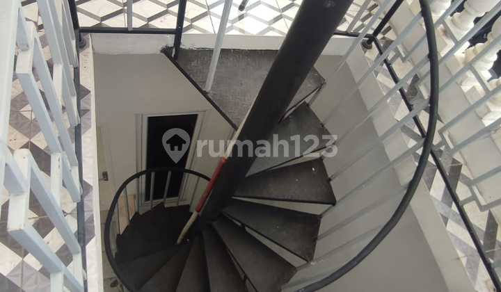 Rumah Bagus 5 BR Siap Huni Strategis Cluster Nusa Aryana Karawaci 2