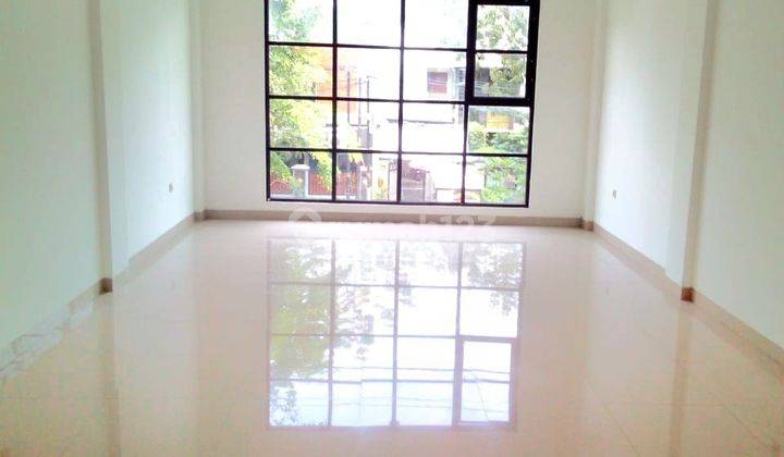 Dijual Ruko 2 1 2lt di Ciganjur, Jagakarsa, Jakarta Selatan 2