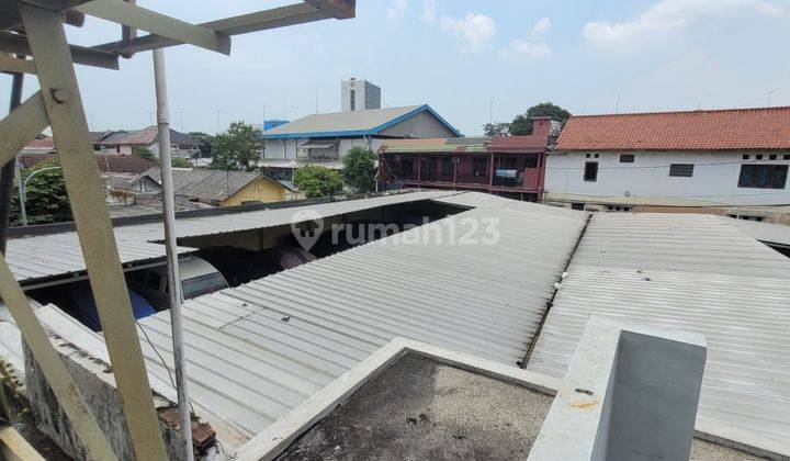 Bangunan & Kavling untuk Usaha Parkiran Mobil di Matraman, Jakarta Timur 2