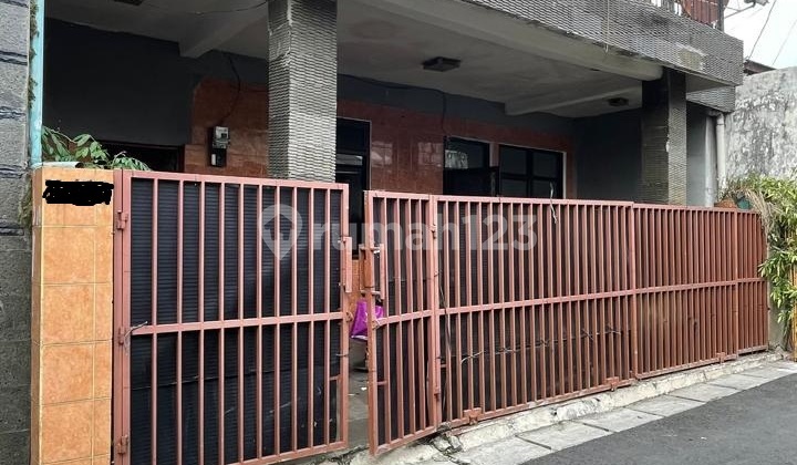 For Quick Sale 1.5-Story House Near Public Facilities in Duren Sawit, East Jakarta