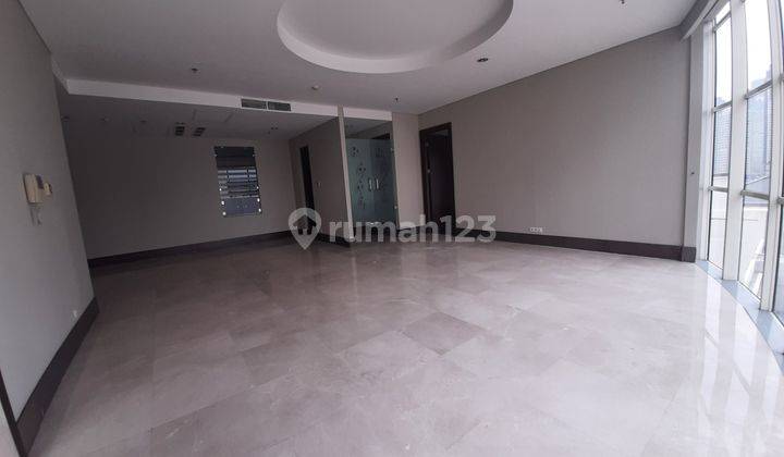 Apartemen 3 BR Mewah Dan Strategis di Pearl Garden Gatot Subroto 2