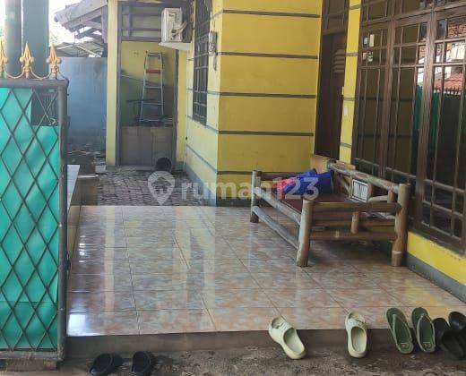 Dijual Rumah Besar Dan Luas di Jl. Raya Stasiun Cakung Jakarta 2