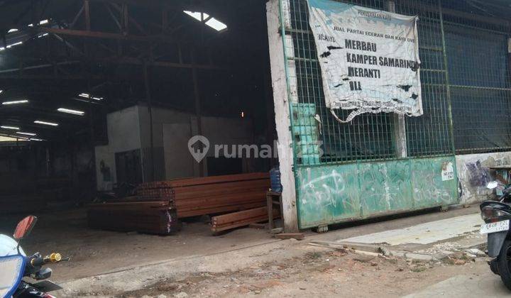 Gudang Strategis di Jalan Utama Jakarta Timur 1