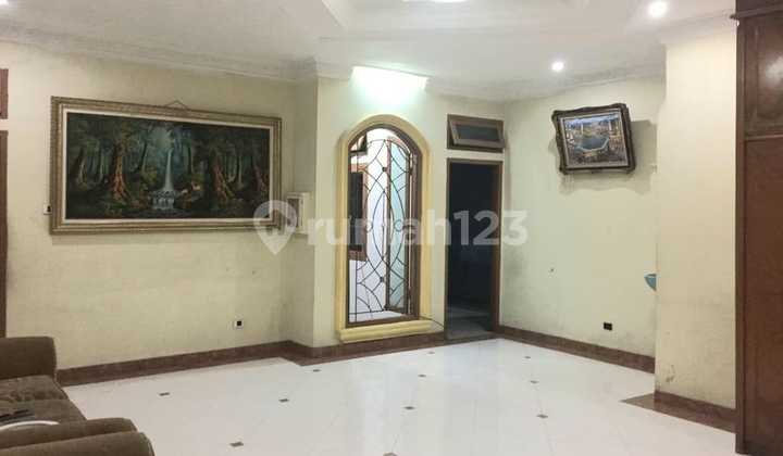 Rumah dengan Semi Furnished Dekat Fasilitas Umum di Eramas 2000 Cakung Jakarta Timur 2