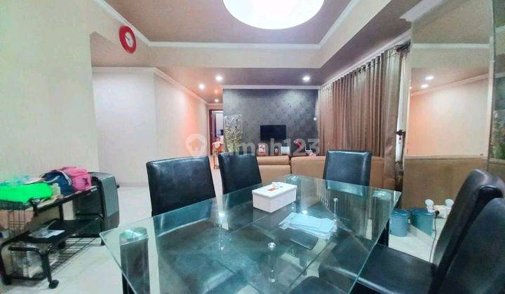 Apartemen 3 Br Cantik Dan Strategis 1