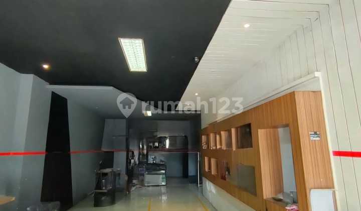 Ruko Premium Full Furnished 5 Lantai di Kelapa Gading, Jakarta Utara - Lift & Lokasi Strategis Ruko Premium Full Furnished 5 Lantai di Kelapa Gading, Jakarta Utara - Lift & Lokasi Strategis