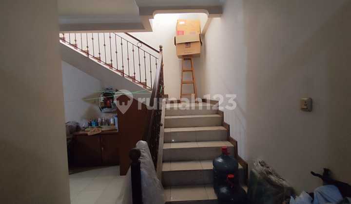 Rumah Hook 1,5 Lantai Siap Huni di Cakung Jakarta Timur - Nyaman & Bebas Banjir