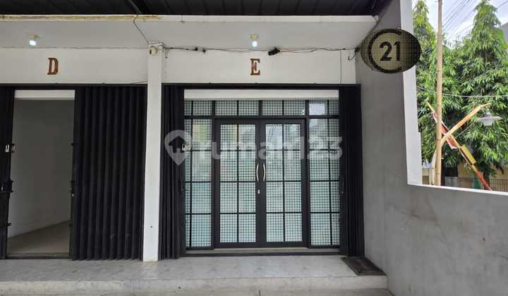 For Quick Sale: Strategic 2-Story Shop House in North Bekasi 1