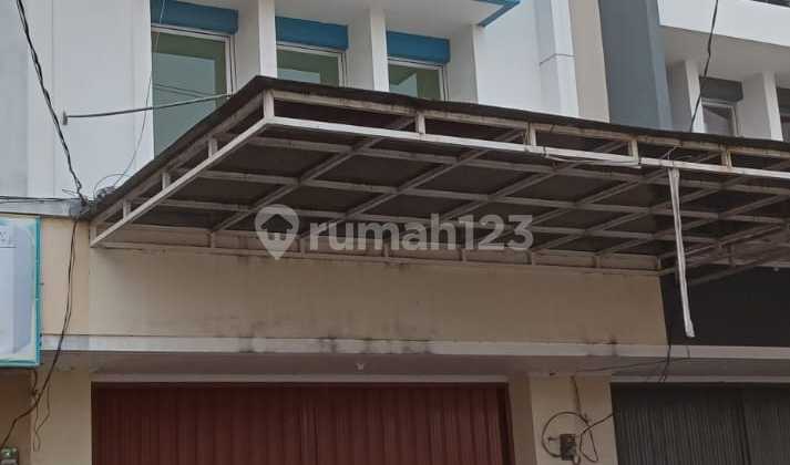 Ready-to-Use Strategic Shophouse Suitable for Business in Harmoni Harapan Indah 2 Bekasi