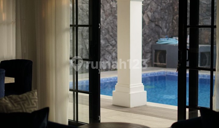Rumah Mewah 3 Lantai Semi Furnished Dago Pakar Resort Prime Location 2